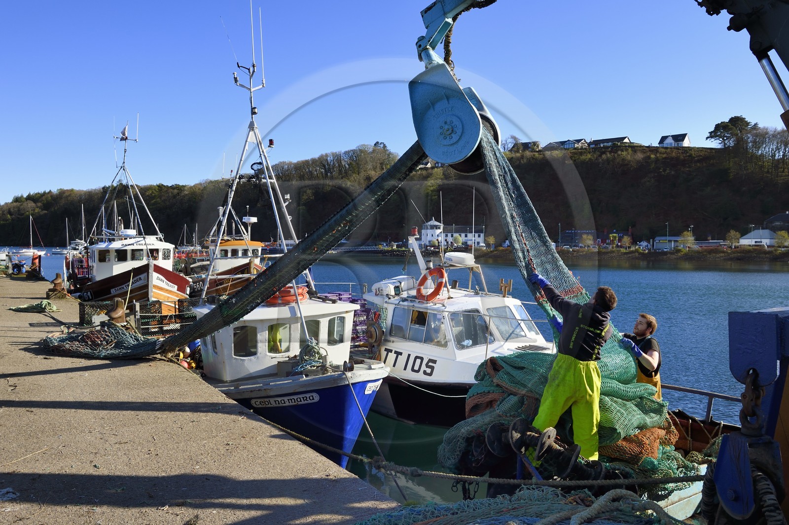 Royaume-Uni, Ecosse, Highland, Hébrides intérieures, Ile de Mull, la ville principale Tobermory et son port