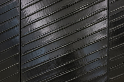 France, Hérault (34), Montpellier, centre historique, musée Fabre, salles dédiées à l'artiste Pierre Soulages (1919-2022), peinture 181 x 405 cm, 12 avril 2012 (détail)