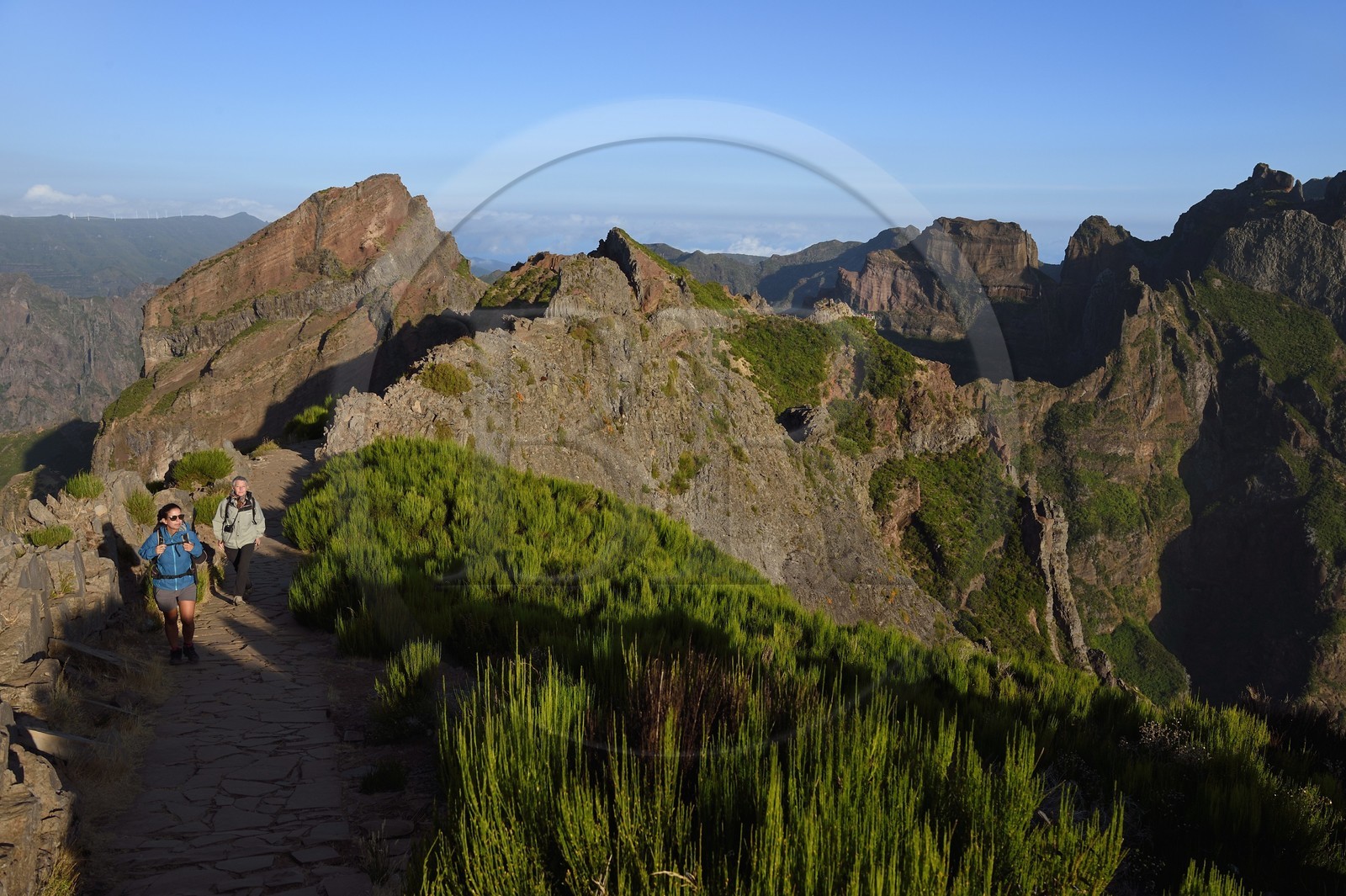 Portugal, Ile de Madère, randonnée sur le Vereda do Areeiro entre les monts Pico Ruivo (1862m) et Pico Arieiro (1817m)