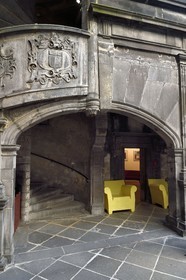 France, Puy-de-Dôme (63), Clermont-Ferrand, Hotel Fontfreyde à l'angle de la rue des Gras et de la rue Saint Pierre, hotel particulier Renaissance abritant le musée du Ranquet