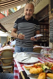 France, Alpes-Maritimes (06), Nice, quartier du Vieux Nice, restaurant l'Escalinada rue François Zanin, Henri Cagnoli