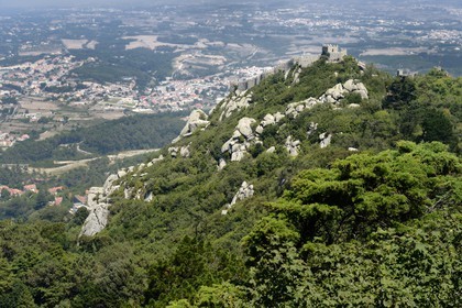 Portugal, région de Lisbonne, Sintra, classée Patrimoine Mondial de l'UNESCO, Castelo dos Mouros (château des Maures)