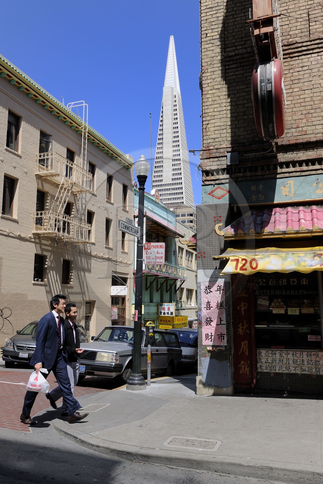Etats-Unis, Californie, San Francisco, Chinatown, Transamerica Pyramid Building par l'architecte William Leonard Pereira
