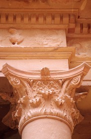 Jordanie, Petra, détail du Khazneh (le trésor) à la sortie du Sîq