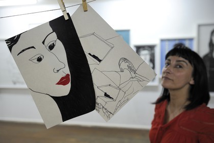 Portugal, région du Minho, Guimaraes, squat d'artistes officiel place  Largo do Toural et un des lieux d'exposition de Guimaraes 2012, l'artiste Delia Carvalho présente son travail