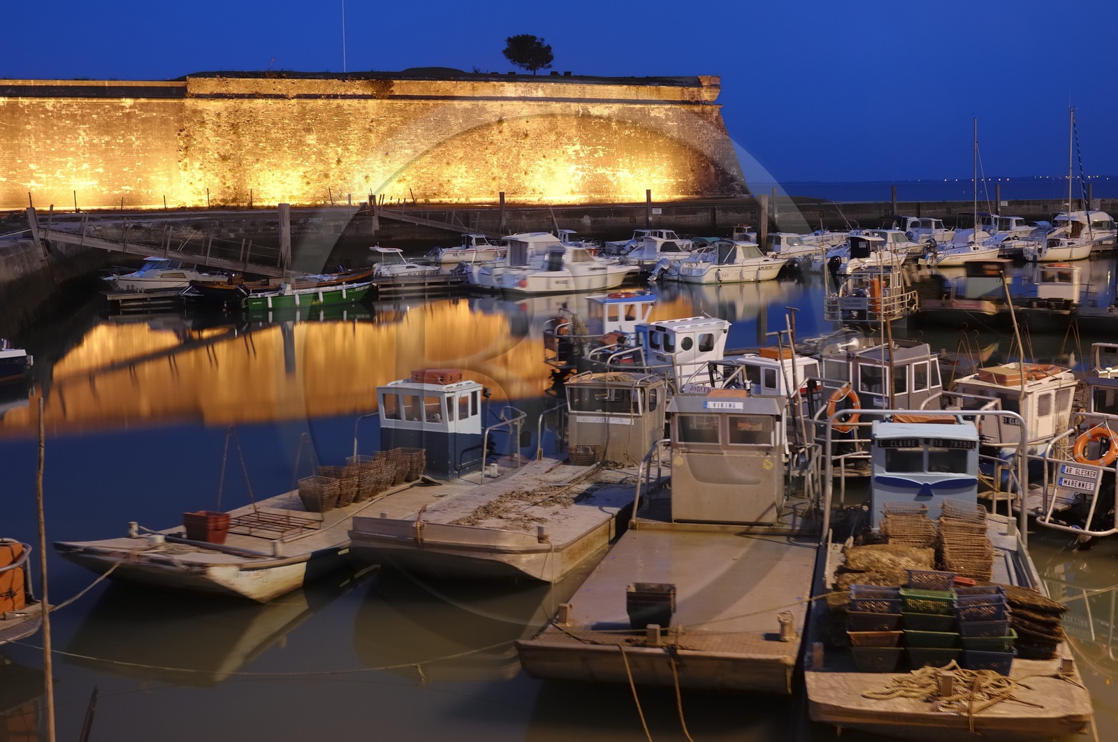 France, Charente-Maritime (17), Ile d'Oléron, Le Château d'Oléron, le port