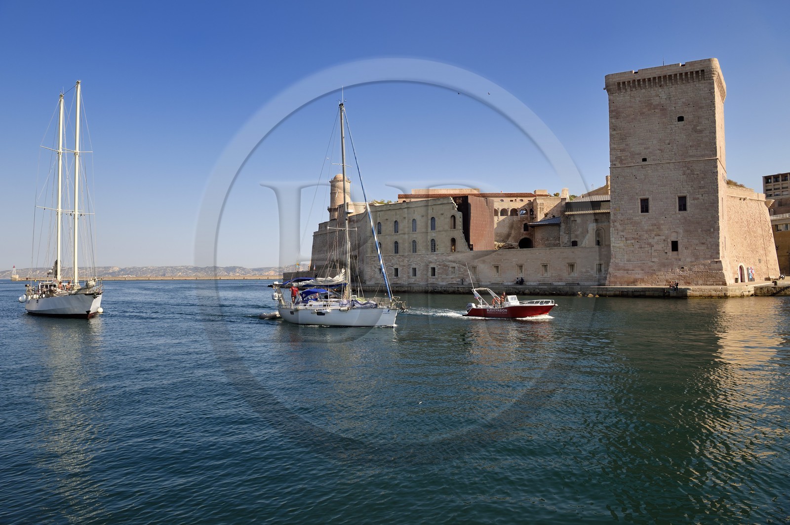 France, Bouches-du-Rhône (13), Marseille, le Fort Saint Jean à l'entrée du Vieux Port