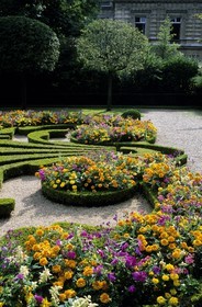 France, Paris (75), le Palais du Luxembourg, la Présidence du Sénat ìBroderie de la Reine