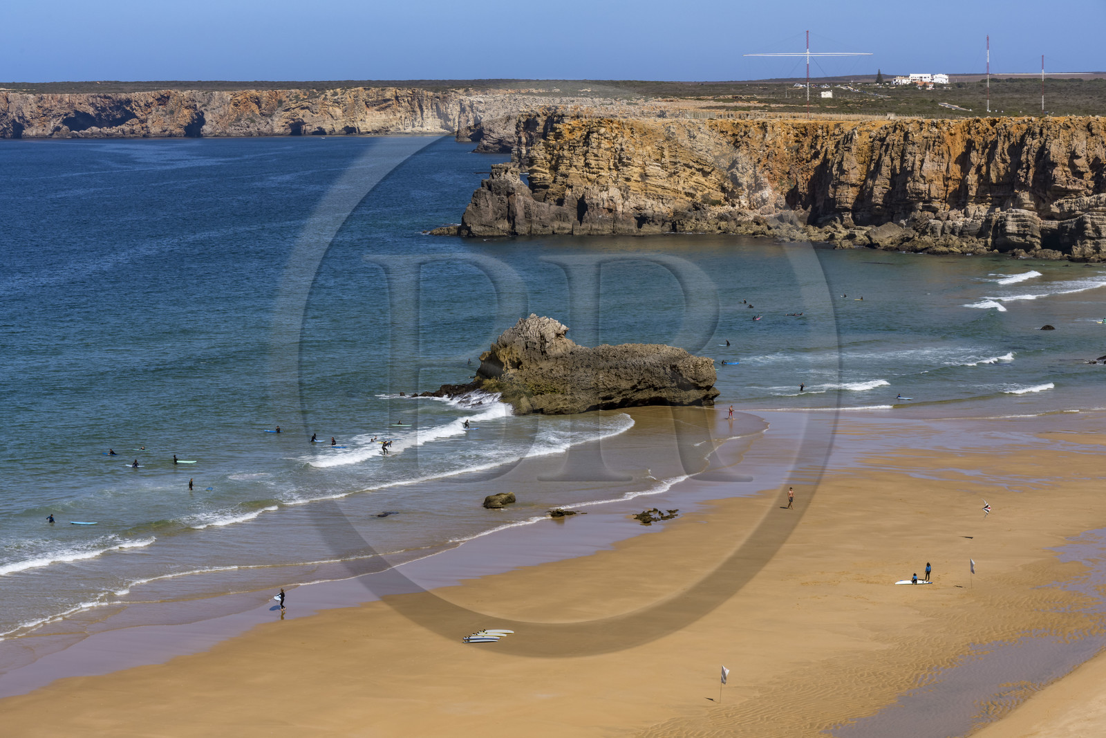 Portugal, Algarve, parc naturel du Sud-Ouest Alentejano et Costa Vicentina, Sagres à l'extrême sud-ouest du Portugal et de l'Europe, la plage Praia do Tonel