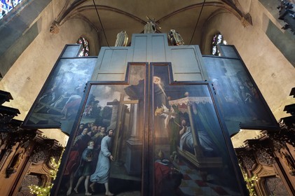 France, Haut Rhin, Strasbourg, Kaysersberg, Sainte-Croix church, the wooden altarpiece of 1518 by the sculptor Jean Bongart