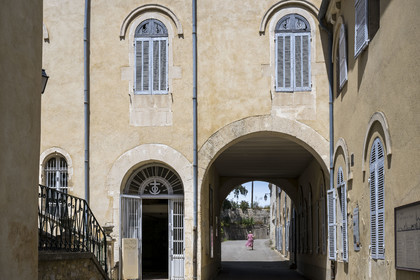 France, Bouches-du-Rhône (13), Tarascon, La Montagnette, abbaye Saint-Michel de Frigolet (XIIe siècle)