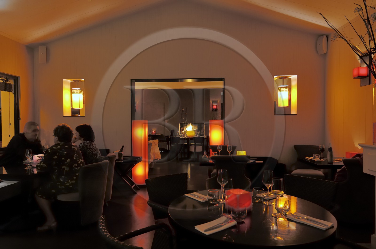 France, Charente-Maritime (17), ile de Ré, ville de Saint-Martin-de-Ré, le restaurant Bô