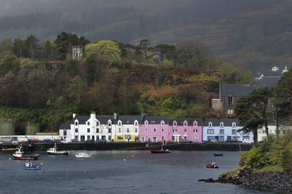 Royaume-Uni, Ecosse, région des Highlands, les Hébrides, Ile de Skye, le port de pêche de Portree