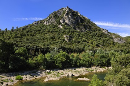 France, Herault, Gorges de l'Herault between Saint-Martin-de-Londres and Saint-Guilhem-le-Désert