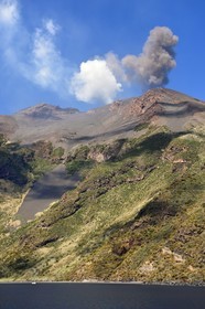 Italy, Sicily, Aeolian Islands, listed as World Heritage by UNESCO, Stromboli island, one of the multiple and regular eruptions of the Stromboli volcano which rises to 924m
