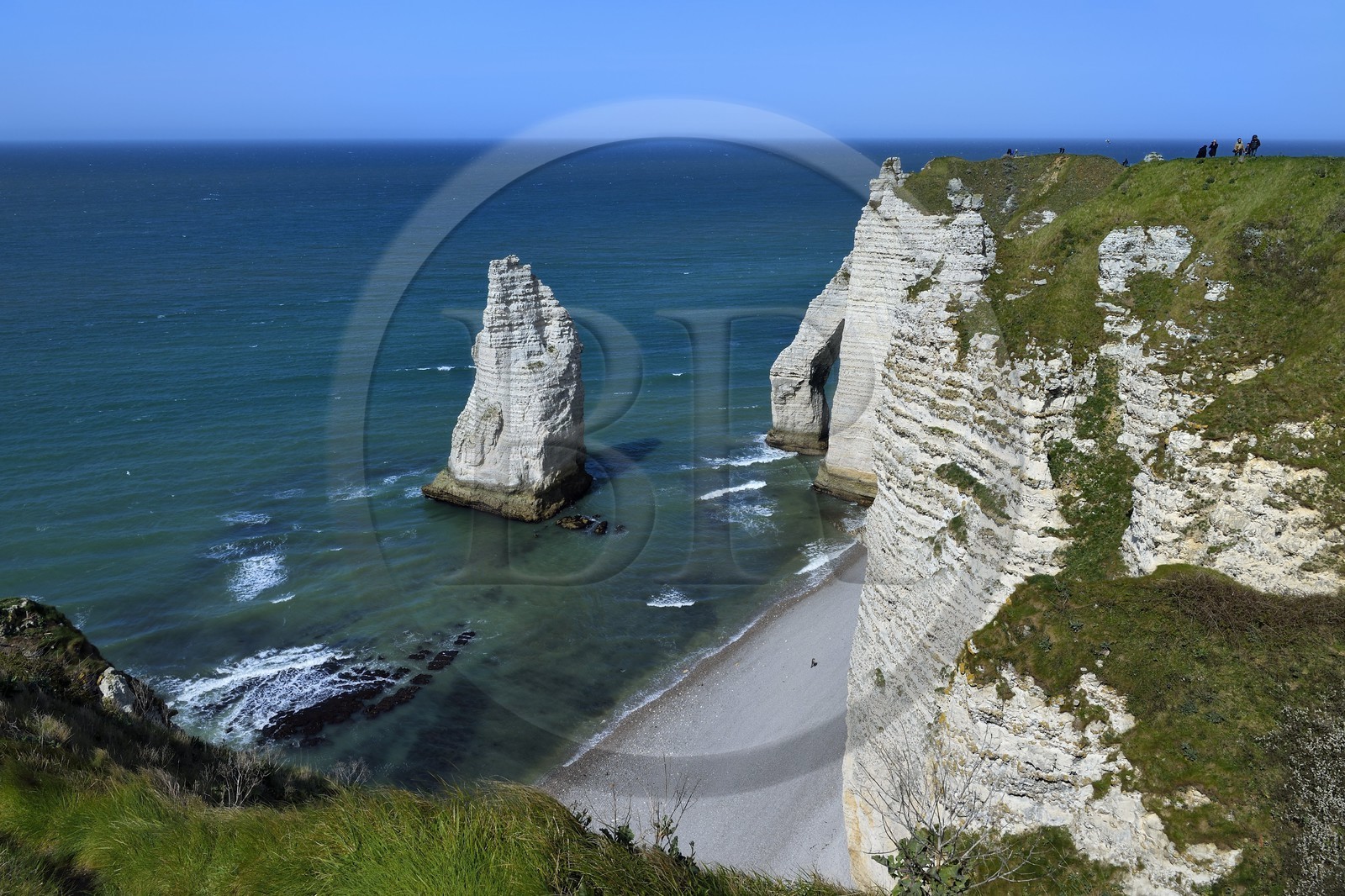 France, Seine-Maritime (76), Pays de Caux, Côte d'Albâtre, Etretat, la falaise d'Aval, l'Arche d'Aval et l'Aiguille