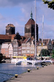 Pologne, Poméranie Orientale, Gdansk, la ìville principale derrière le Long-Quai du vieux port