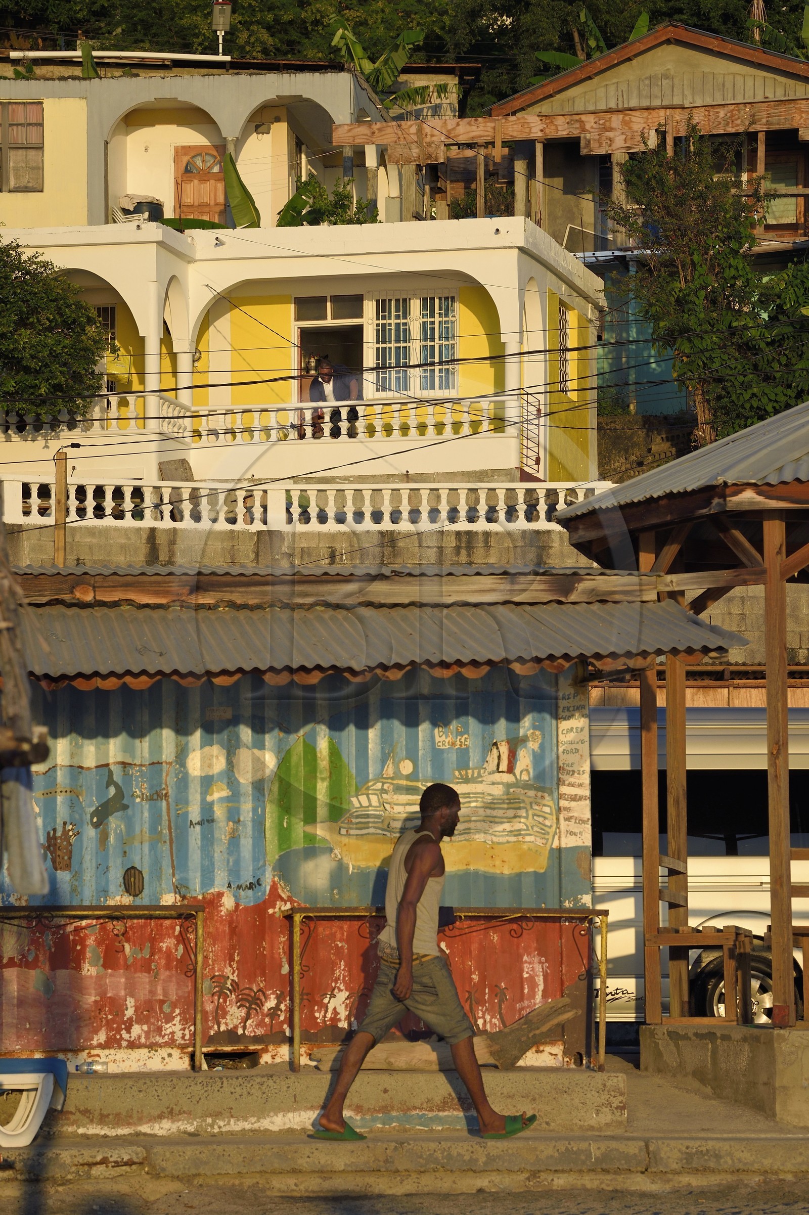 Caraïbes, Ile de la Dominique, village de Mero sur la côte Ouest, peinture murale