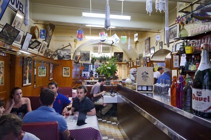 France, Rhone, Lyon, historical site listed as World Heritage by UNESCO, Bouchon Lyonnais (typical and traditional restaurant of Lyon) the Cafe des Federations in Rue Major Martin