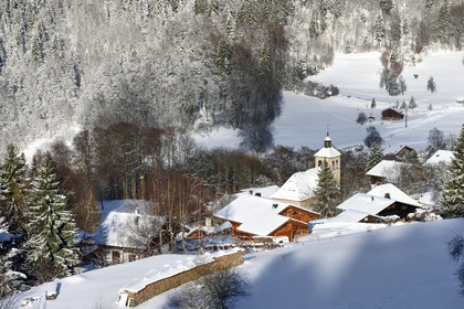 France, Haute Savoie, Les Carroz d'Araches ski resort, Araches la Frasse village