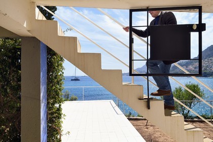 France, Alpes Maritimes (06), Roquebrune-Cap-Martin, Cap Martin, sentier du Buse, Villa E1027 conçue par l'architecte et designer Eileen Gray pour l'architecte Jean Badovici