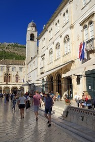 Croatia, Dalmatia, Dalmatian coast, Dubrovnik, Historic Centre listed as World Heritage by UNESCO, place Luza at the end of the Stradun and the Clock Tower, right the Gradska kavana Arsenal restaurant on place Pred Dvorom