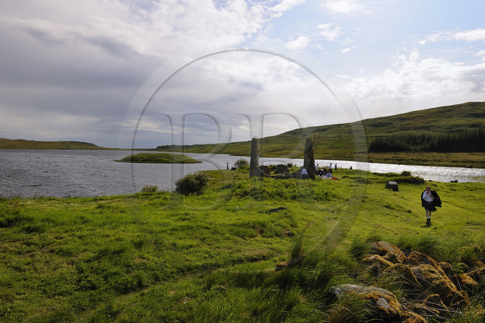Royaume-Uni, Ecosse, Hébrides intérieures, Ile de Islay, Finlaggan est un site historique sur l'île Eilean Mòr du Loch Finlaggan, elle fut le siège des Seigneurs des îles et du Clan Donald