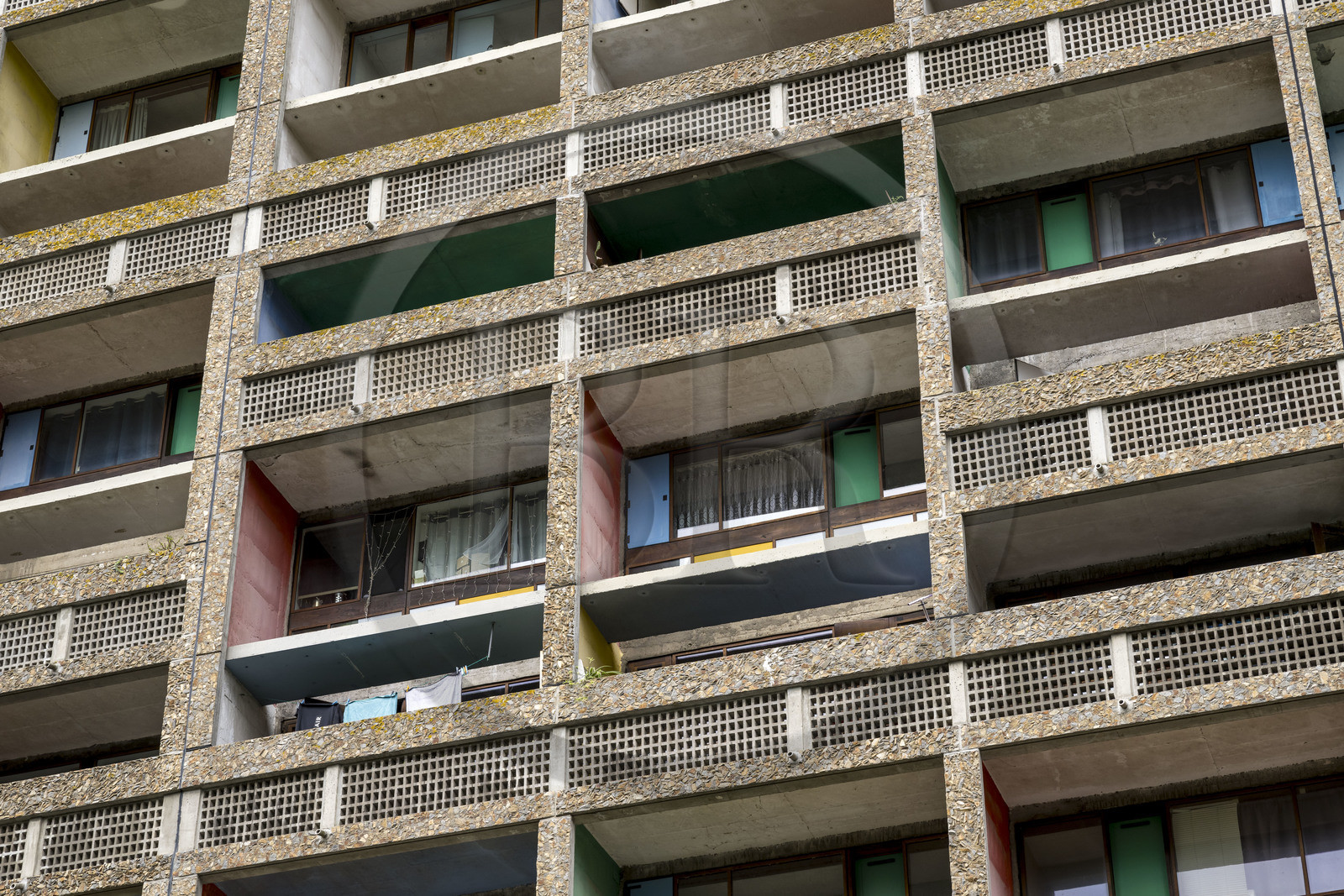 France, Loire-Atlantique (44), banlieue de Nantes, Rezé, la Maison Radieuse par l'architecte Le Corbusier, l'Unité d’Habitation de Nantes-Rezé est un immeuble de 294 appartements