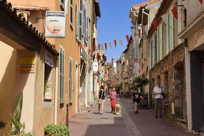 France, Var (83), Fréjus, rue Saint François de Paule