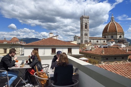 Italy, Tuscany, Florence, listed as World Heritage by UNESCO, view of the Cathedral of Santa Maria del Fiore (Duomo) from the terrace of Rinascente