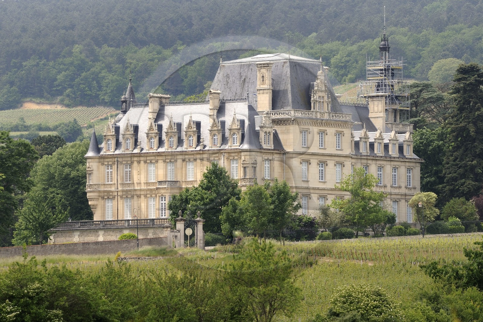France, Côte d'Or (21), Brochon, le château construit par Stephen Liégeard