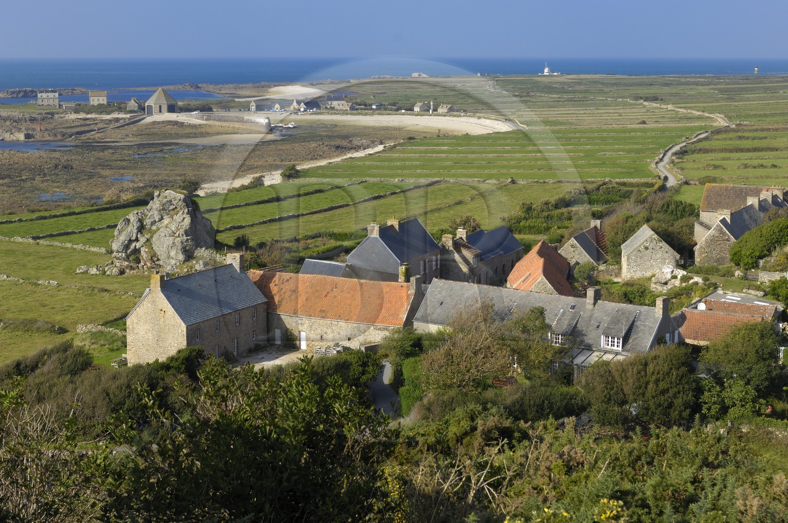 France, Manche (50), Cap de la Hague, le petit port de Goury et le hameau de la Roche