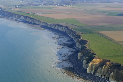 France, Seine-Maritime (76), Pays de Caux, Sotteville-sur-Mer, falaises calcaires de la Côte d'Albâtre (vue aérienne)