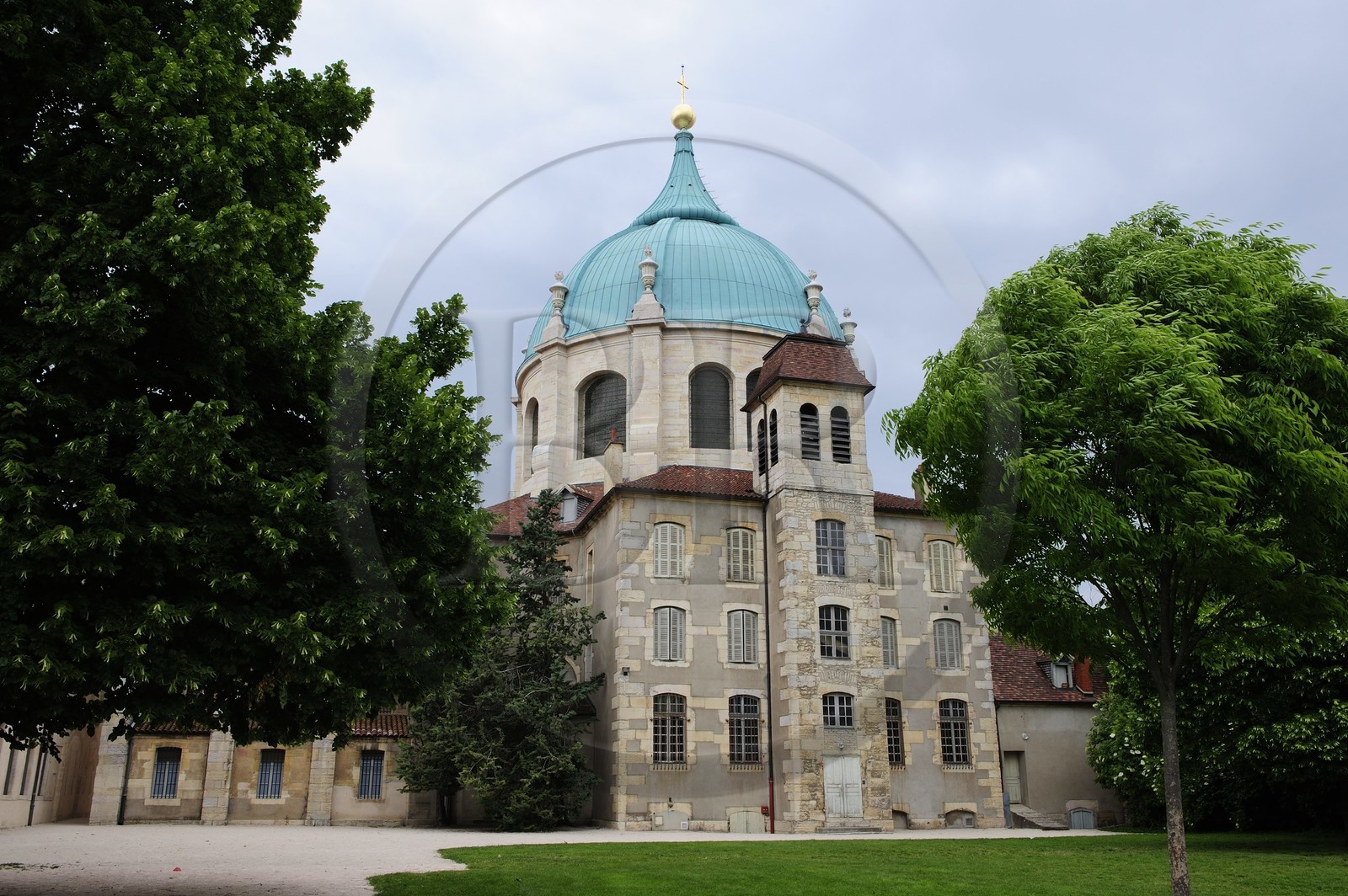 France, Côte d'Or (21), Dijon, jardin et ancien couvent des Bernardines devenu musée d'Art Sacré