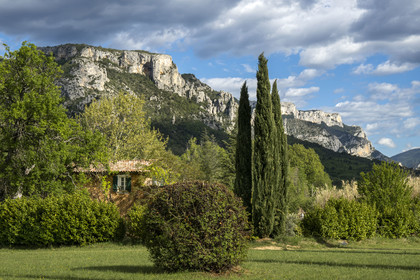 France, Alpes de Haute Provence, Parc Naturel Régional du Verdon, village of Moustiers Sainte Marie, labelled Les Plus Beaux Villages de France (The Most Beautiful Villages of France)