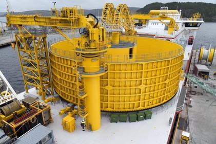 Norvège, comté d'Ostfold, Halden, navire cablier Nexans Aurora, la table tournante qui a une capacité d'emporter jusqu'à 10 000 tonnes de cables sous-marins