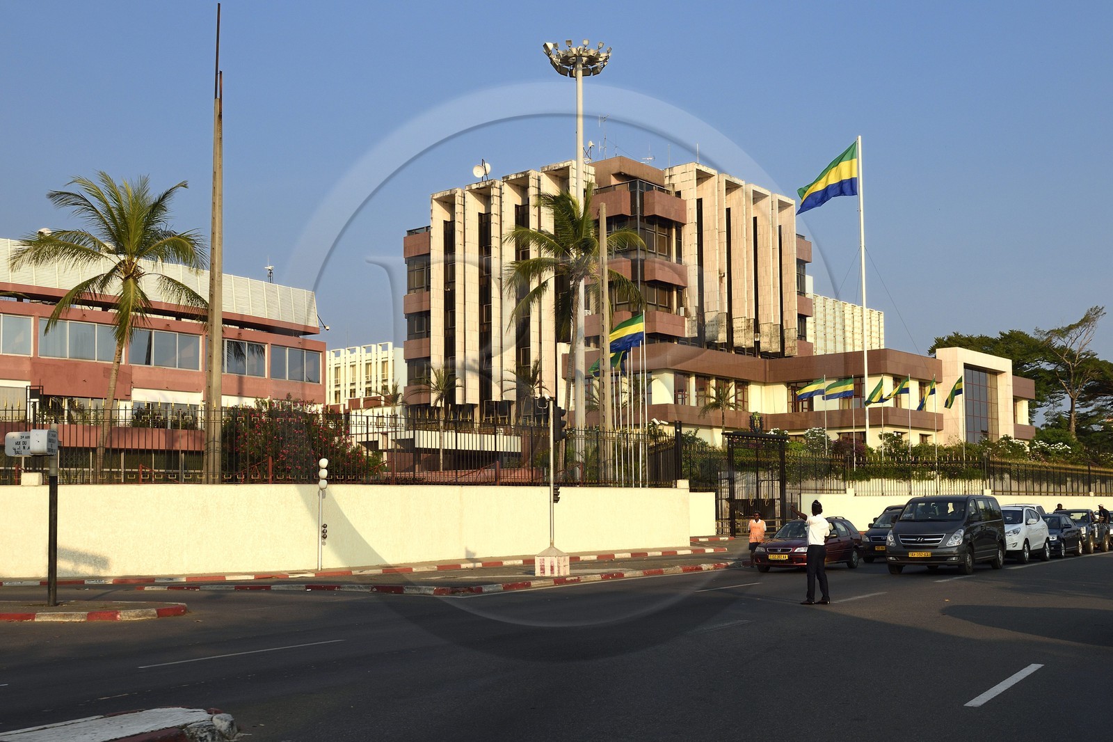 Gabon, Libreville, Boulevard de l'Indépendance sur le Front de Mer, le Palais Présidentiel