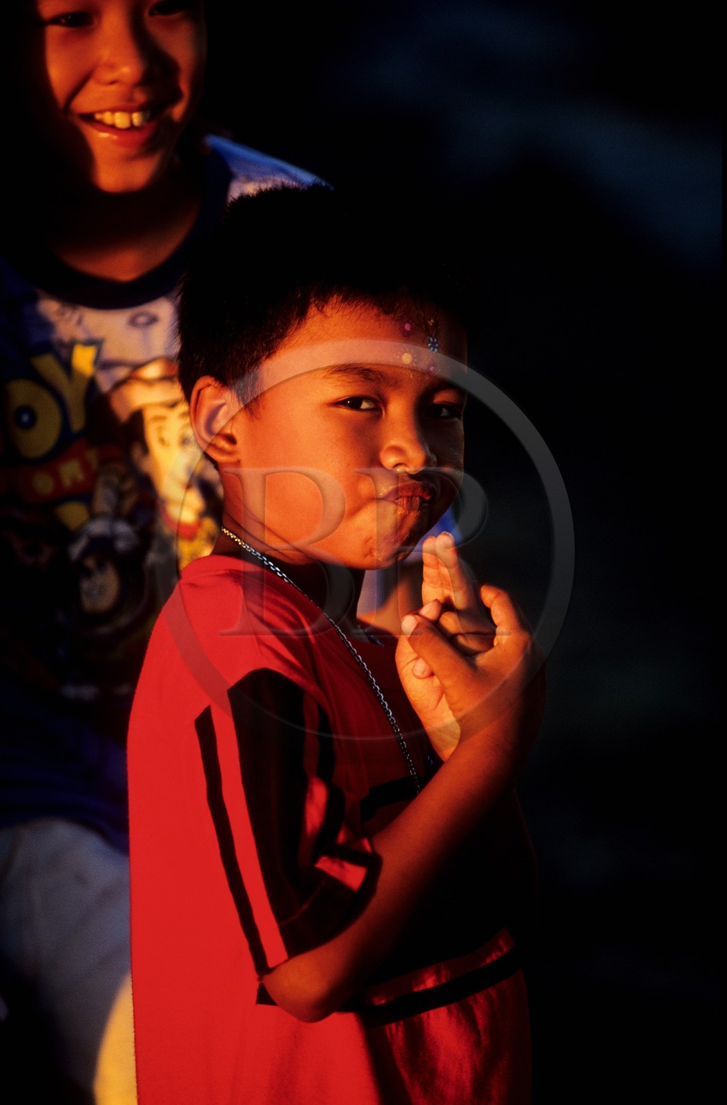 Thailand, Samui islands archipelago, Koh Pha-Ngan island, young Thais from the island Thailand, Samui islands archipelago, Koh Pha-Ngan island, young Thais from the island