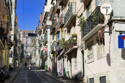 Portugal, Lisbonne, quartier du Bairro Alto, le funiculaire de Bica, reliant le quartier de Bairro alto aux rives du Tage