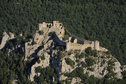 France, Aude (11), château cathare de Puilaurens (vue aérienne)
