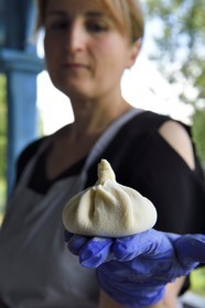 Georgia, Kakheti, Telavi, Shumi winery, making the traditional Georgian ravioli khinkali