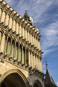 France, Côte-d'Or (21), Dijon, zone classée Patrimoine Mondial de l'UNESCO, église Notre Dame, gargouilles en facade