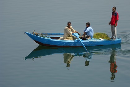 Egypt, Upper Egypt, Nile Valley, fishing barque on the Nile river between Kom Ombo and Aswan