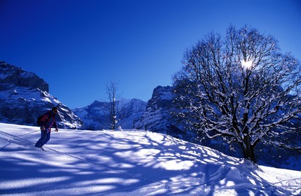 Suisse, région de Bern (Oberland Bernois), une piste de ski à Grindelwald
