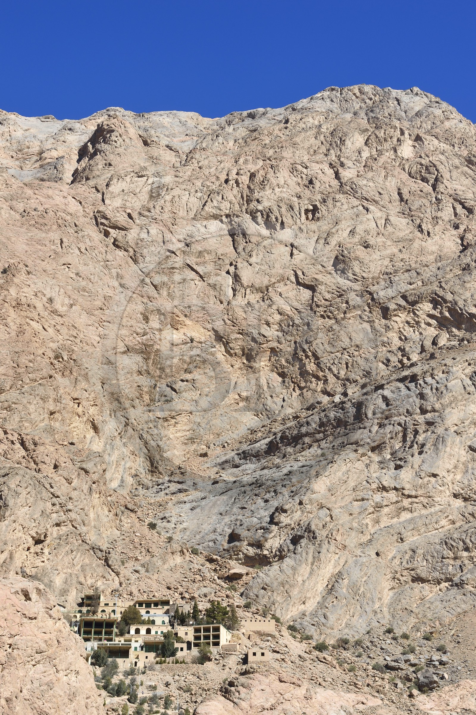 Iran, Province de Yazd, temple du feu de Chak Chak qui est un haut lieu de pélérinage pour les Zoroastriens