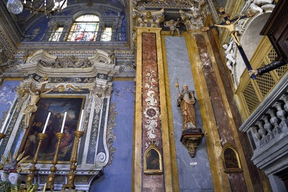 France, Alpes-Maritimes (06), Nice, quartier du Vieux Nice, L'église Saint-Jacques-le-Majeur dite aussi église du Gesù, statue de Saint-Jacques