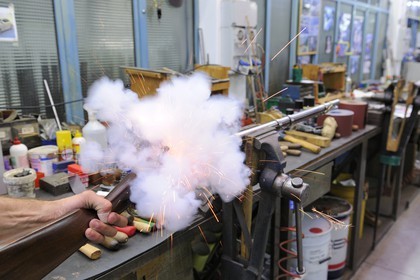 Italy, Lombardy, province of Brescia, Gardone Val Trompia, Davide Pedersoli & C manufacturer specialized in the production of historical muzzleloading guns, test of a rifle