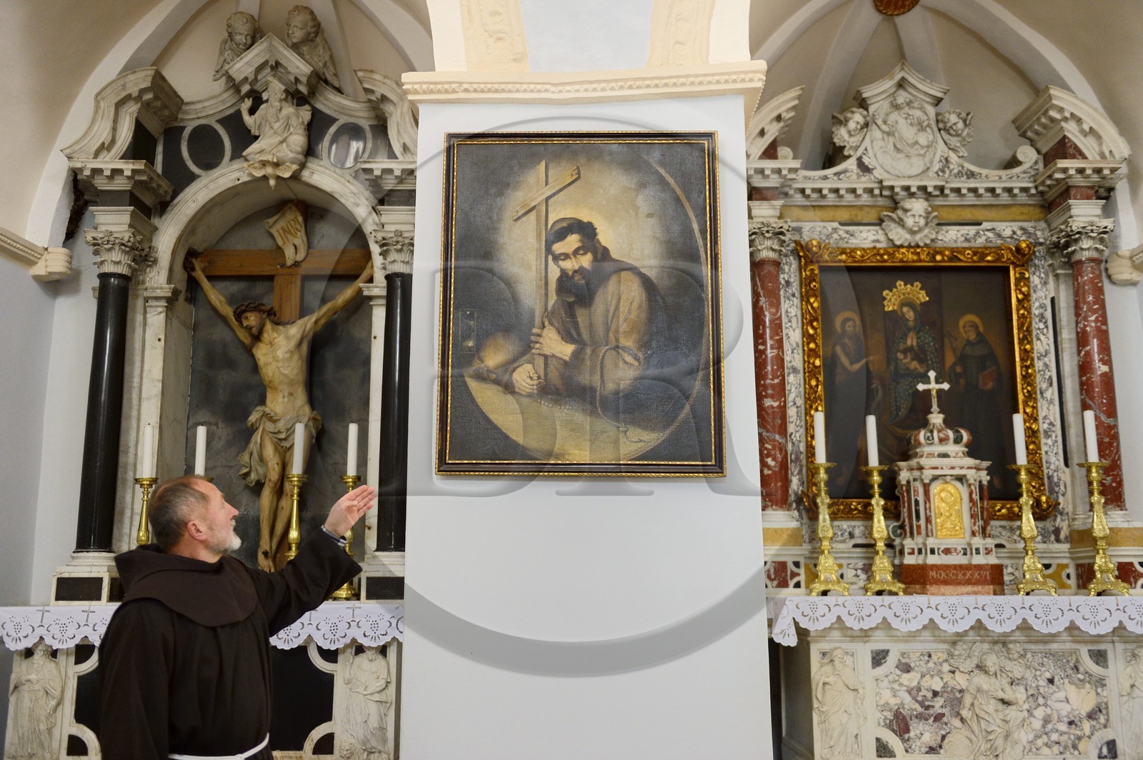 Croatie, Dalmatie, Parc national de Krka, monastère franciscain de l’îlot Visovac, portrait de Saint François d'Assise dans l'église