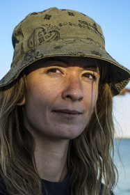 France, Herault, Etang de Thau, Meze, shellfish producers Quentin and Emmeline, Emmeline Rigal