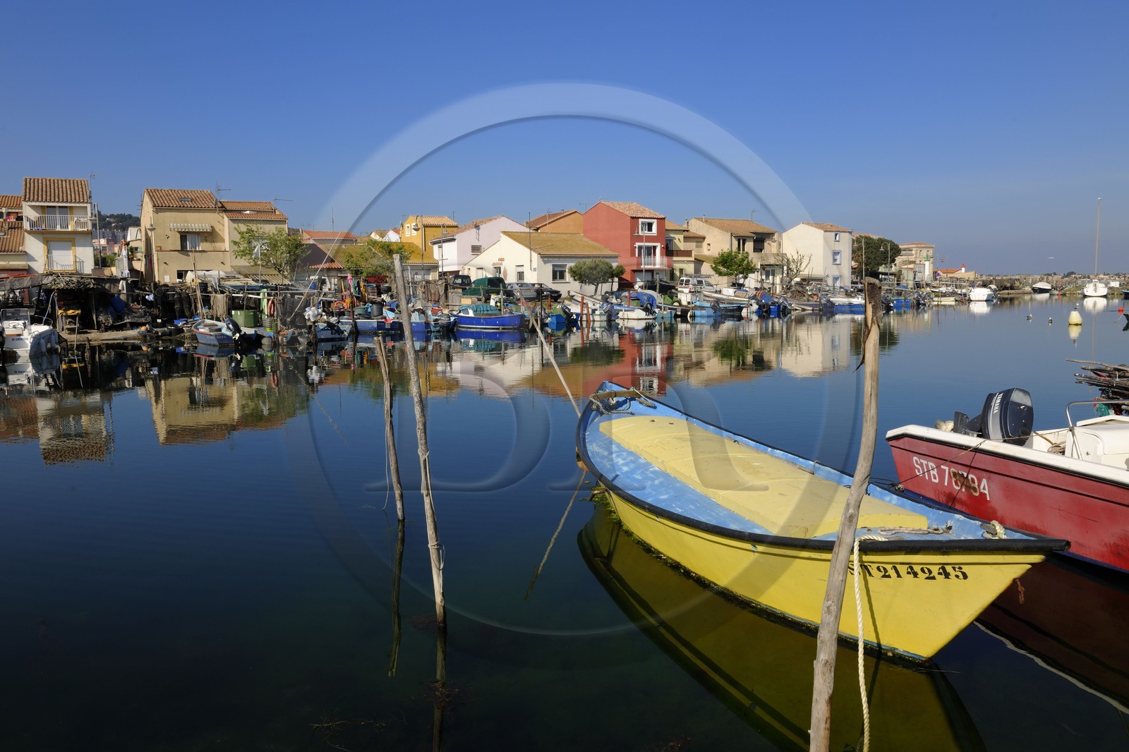 France, Herault, Sete, quartier de la Pointe Courte (Pointe Courte District), village of fishermen opening onto the bassin of Thau, the small port